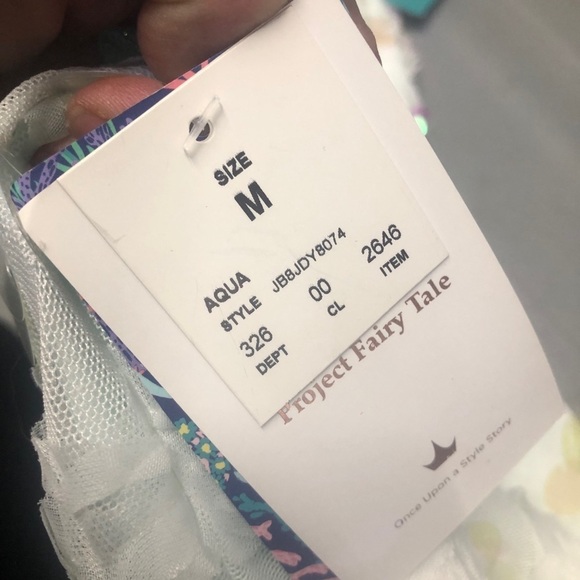 Disney princess sequins and white skirt Size medium - Picture 12 of 13